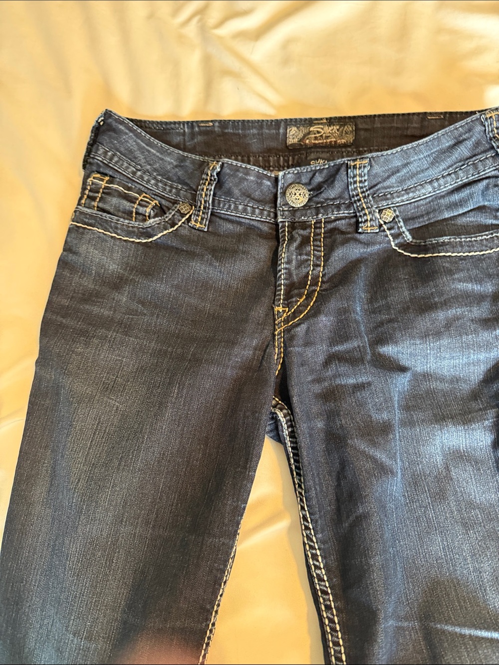 Silver Jeans Women's Dark Blue Skinny Jeans with Contrast Stitching